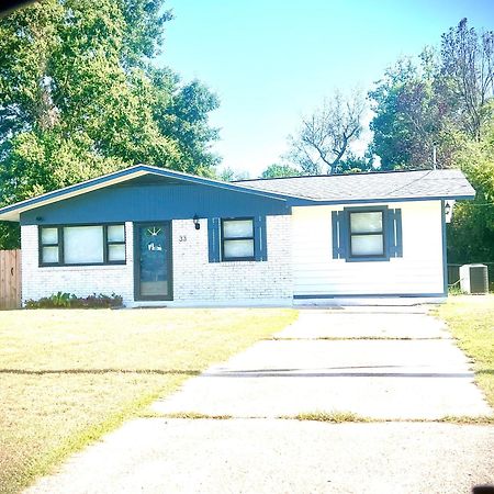 4/2 Home Close To Beach, Centrally Located! Gulfport Buitenkant foto